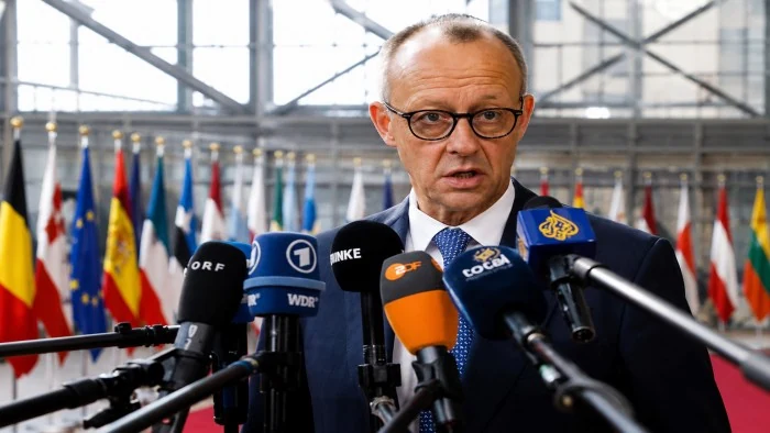 Actualités concernant les projets de Friedrich Merz sur la politique de congé maladie